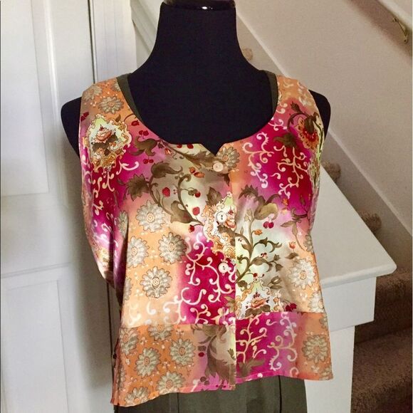 Button down tank top or vest by Victoria Secret - Picture 1 of 3